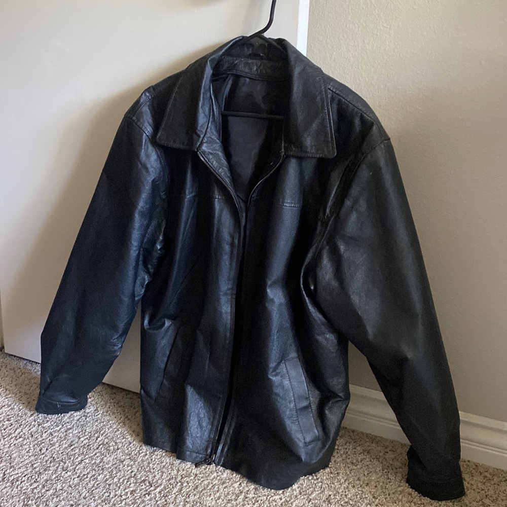 Men’s large leather jacket